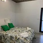 Amazing In וילה בנאלמדנה
