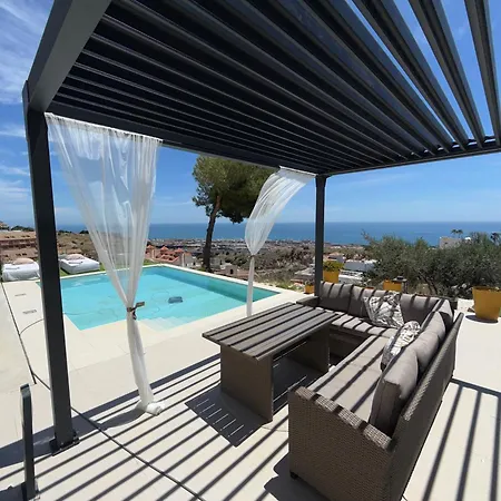Villa Amazing In Benalmádena