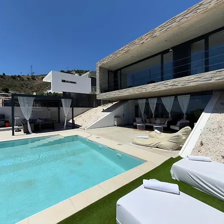 Villa Amazing In