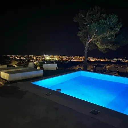 Amazing In Benalmádena